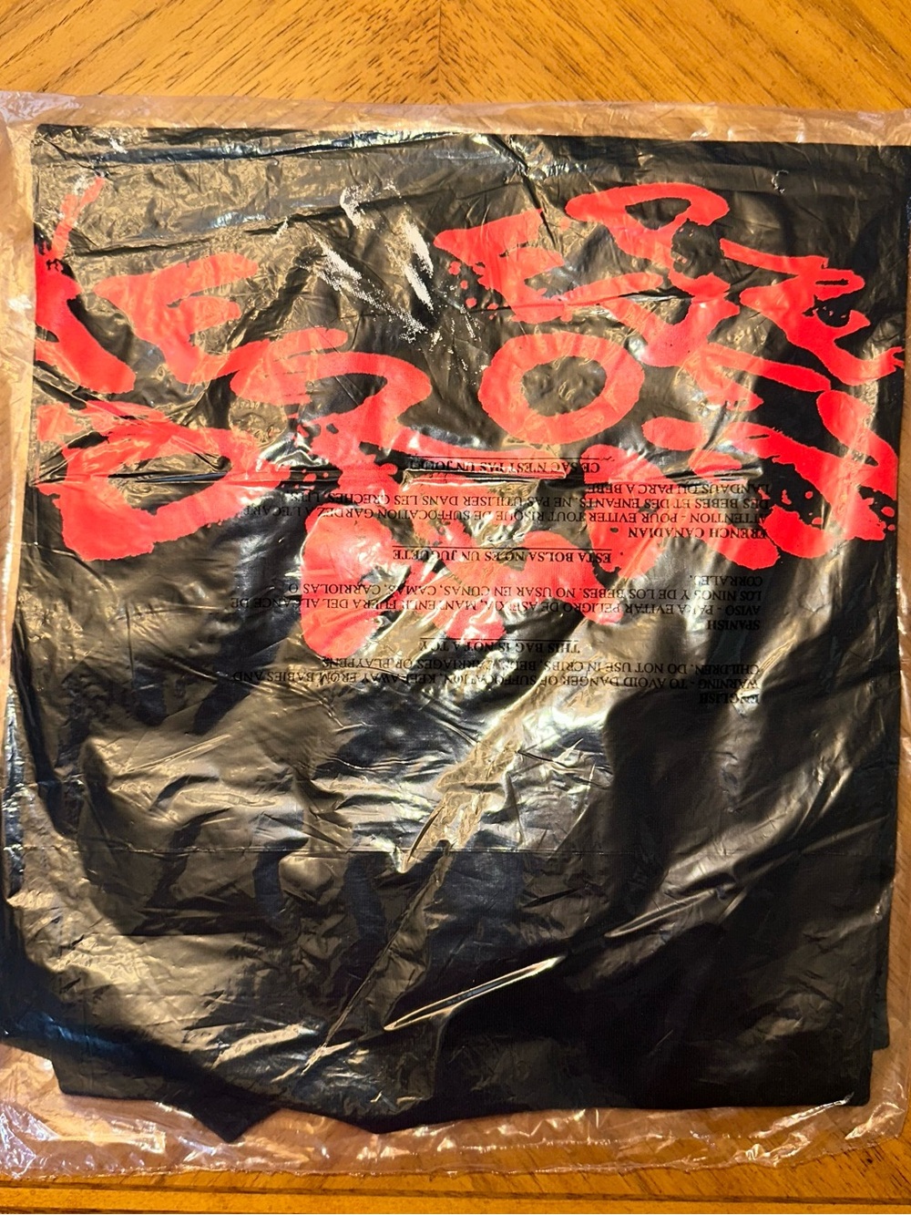 VLONE x NBA Youngboy Bones Graphic TShirt Size Small Black Red Short Sleeve